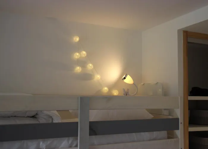 Au Pied Des Pistes Apartment *