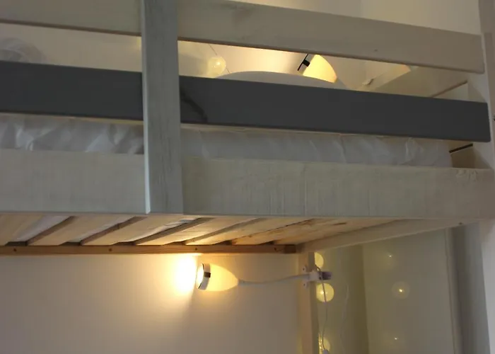 Au Pied Des Pistes Laveissiere